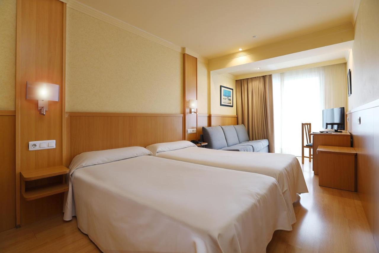Hotel Guitart Central Park Aqua Resort Лорет де Мар Екстериор снимка